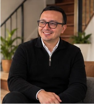 Edu Rivera — +4.000 estudiantes, 10 años de experiencia invirtiendo